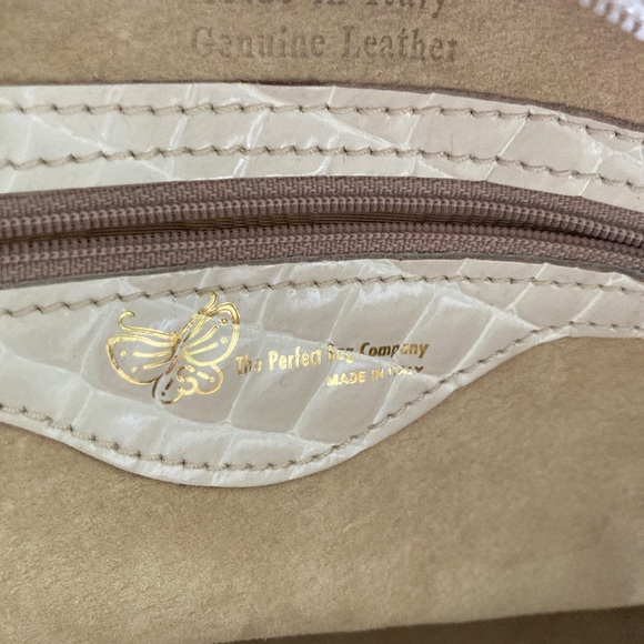 PERFECT BAG Co. Crocodile Embossed  Italian Leather Tote - Picture 7 of 13